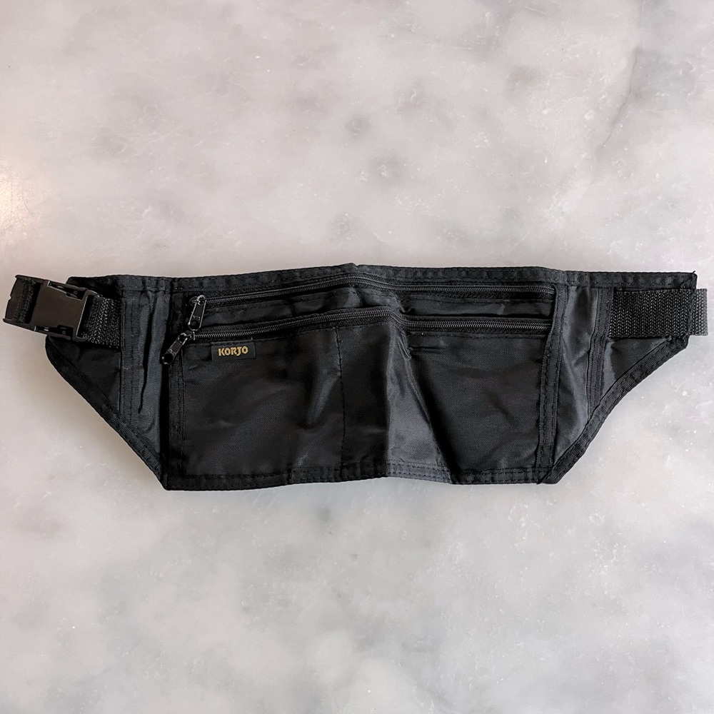 KORJO Money Belt. Black. One Size.